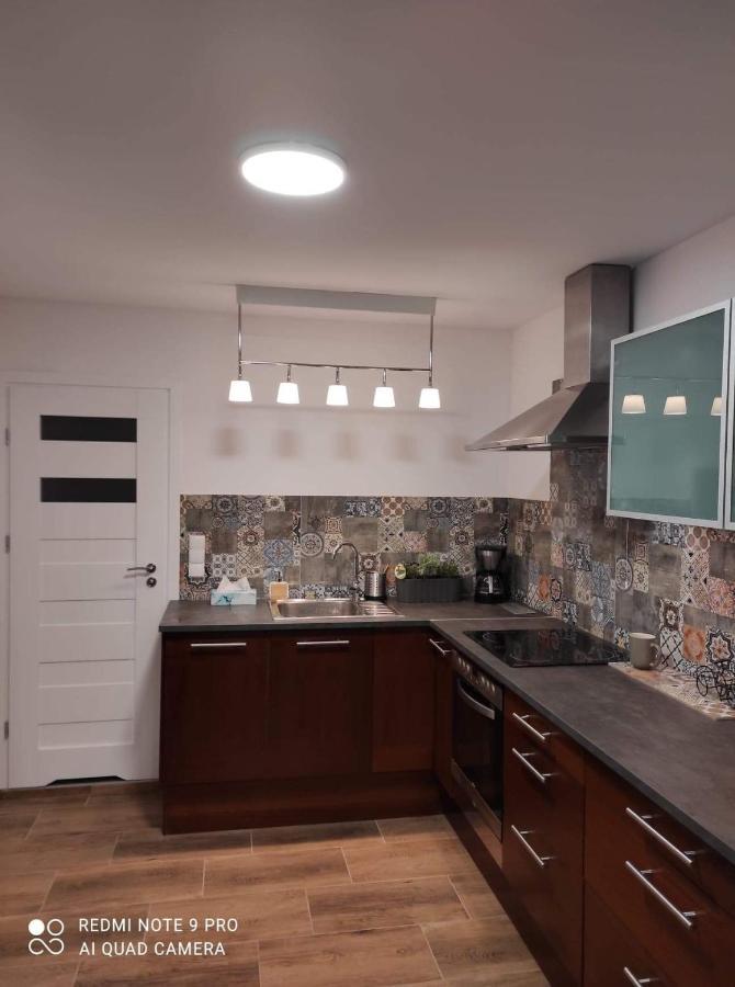 Urocze Studia W Lomiankach, 1- Z Sauna I Tarasem, 2- Z Kominkiem, 3- Ekonomiczne, 7Km Metro Mlociny Warszawa Lomianki Bagian luar foto