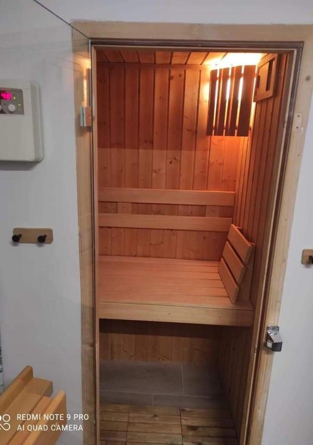 Urocze Studia W Lomiankach, 1- Z Sauna I Tarasem, 2- Z Kominkiem, 3- Ekonomiczne, 7Km Metro Mlociny Warszawa Lomianki Bagian luar foto